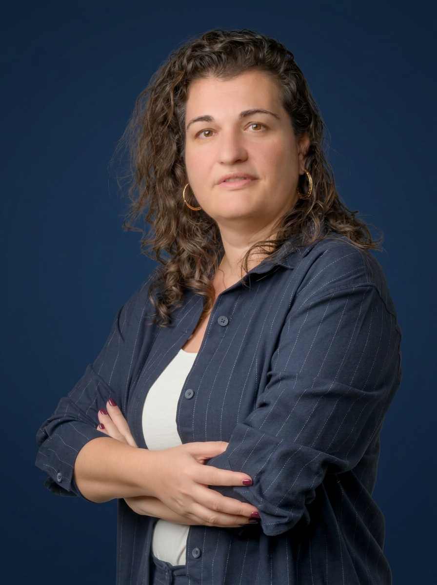Isabel Ferris — Asesora Fiscal y Contable